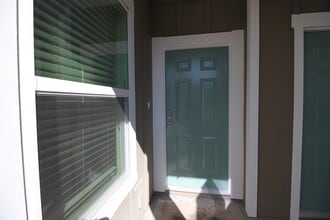 Building Photo - 9485 Star Dr