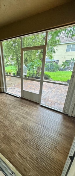 Building Photo - 443 S W 122nd Terrace