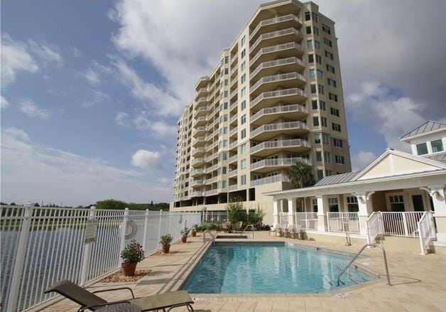 Building Photo - 10851 Mangrove Cay Ln NE