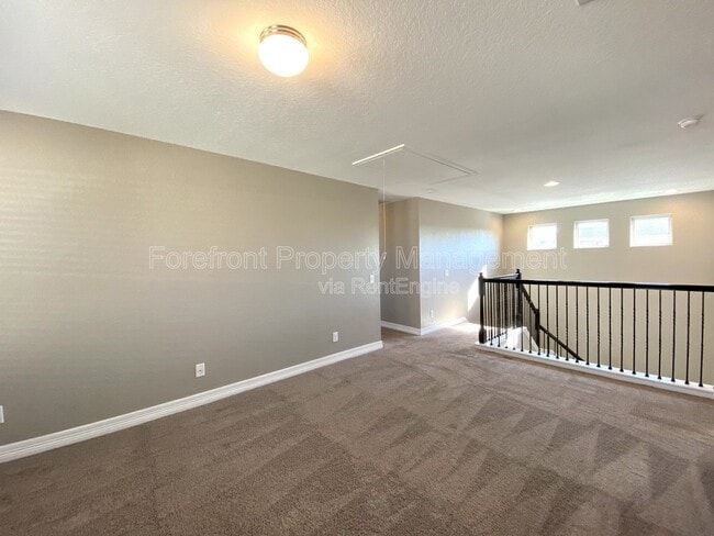Building Photo - 1206 Ranch Falls