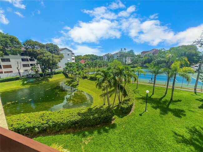 Building Photo - 9255 SW 125th Ave