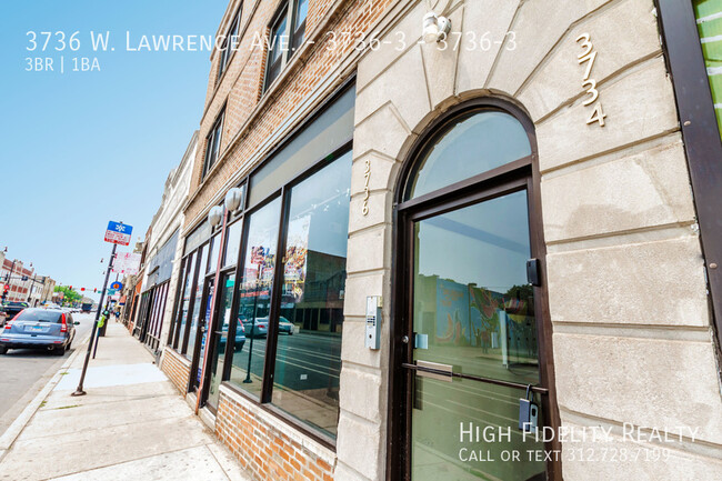 Primary Photo - 3736 W Lawrence Ave