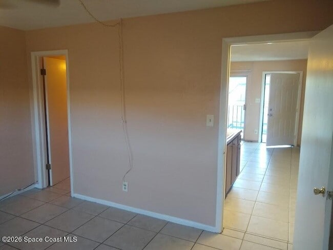 Building Photo - 1717 Dixon Blvd