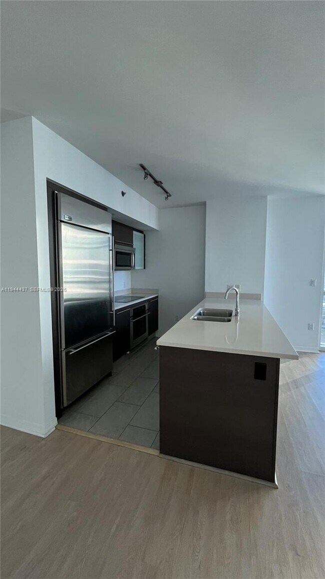 Building Photo - 55 SE 6th St