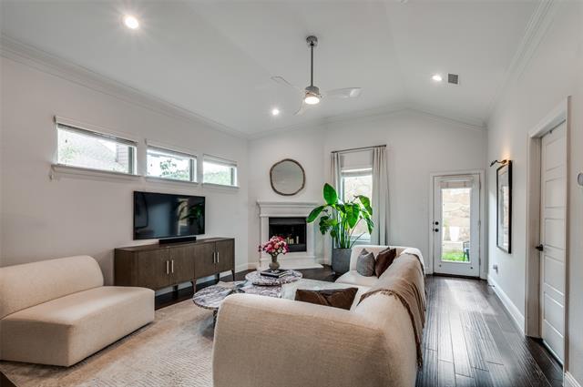 Building Photo - 7213 W Nirvana Cir