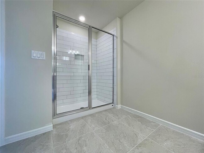 Building Photo - 1986 Canny Cv