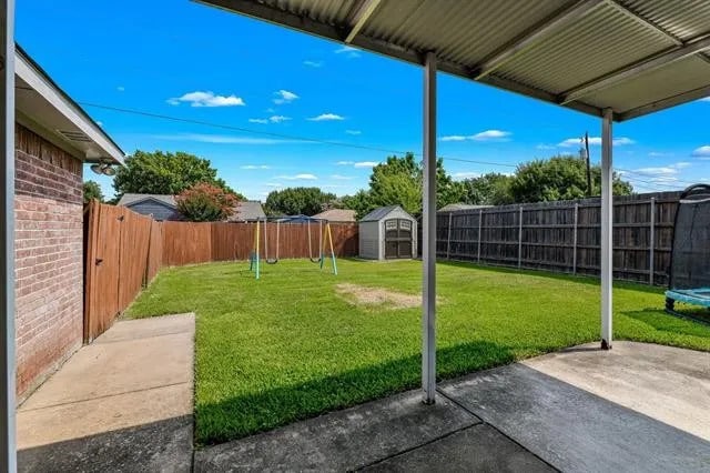 Building Photo - 1207 Old Knoll Dr