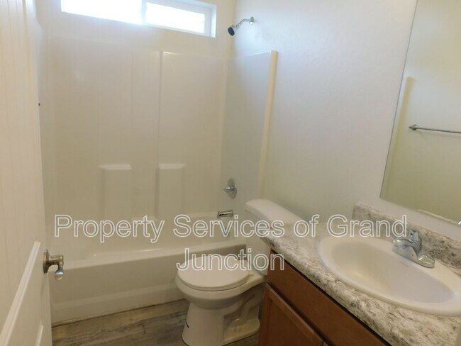 Building Photo - 2352 Chaco Cyn Lp