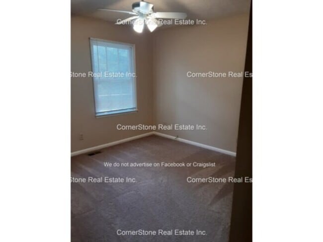 Building Photo - 6831 Buttermere Dr