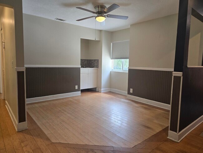 Building Photo - 18162 Jupiter Landing Dr