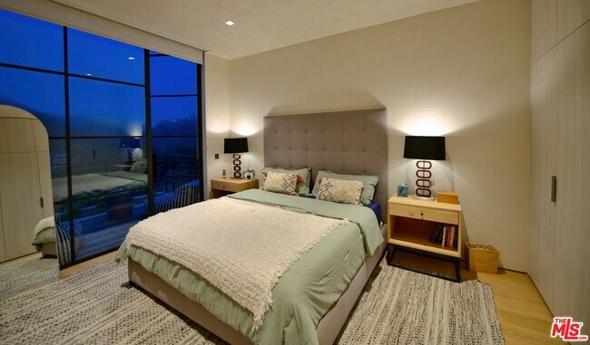 Building Photo - 11531 Orum Rd