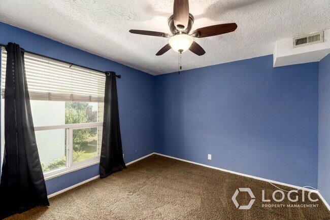 Building Photo - 4629 S Quail Vis Cv
