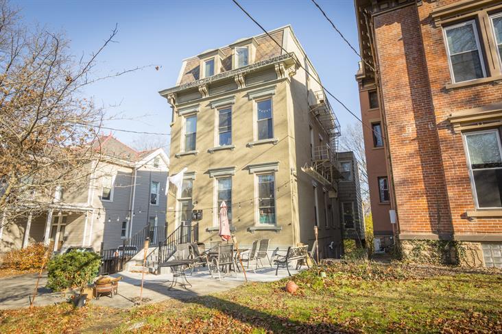 Building Photo - 2614 Eden Ave
