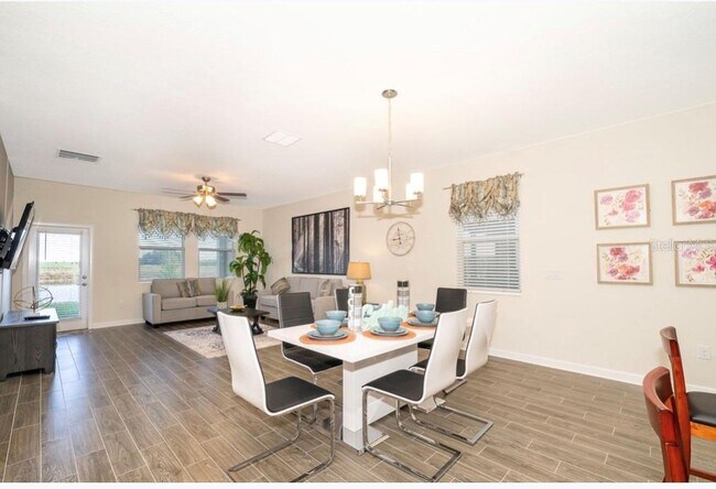 Building Photo - 8817 Beth Page Ln