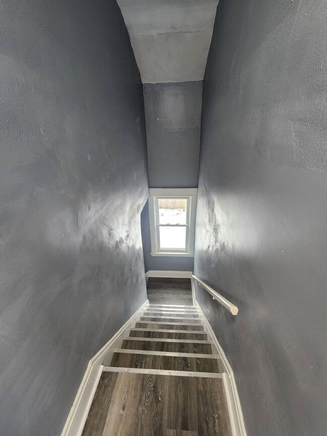 Building Photo - 1140 E 144th St
