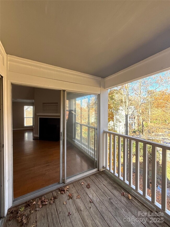 Building Photo - 2518 Cranbrook Ln