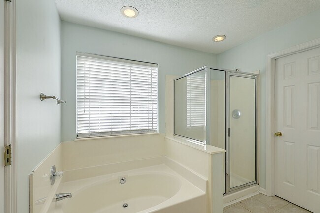 Building Photo - Gorgeous Home in Mt Pleasant's Belle Hall!