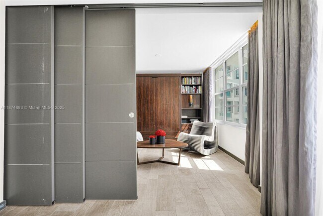 Building Photo - 5151 Collins Ave