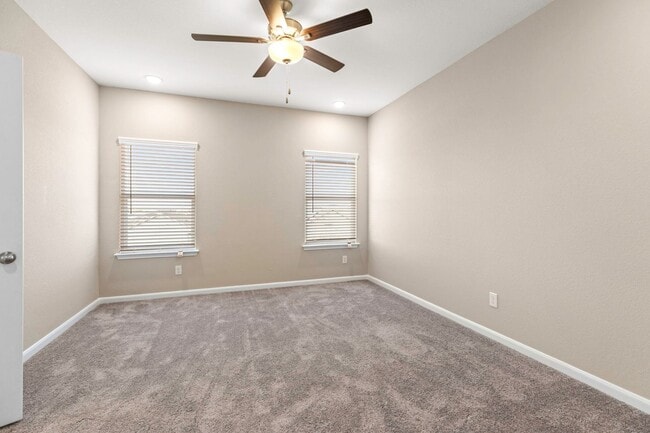 Building Photo - BRAND NEW 3 Bedroom, 2.5 Bathroom, Two-story Townhome