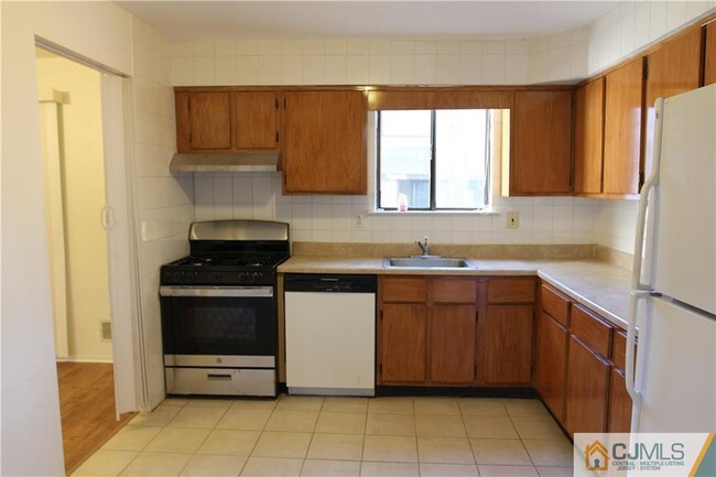 Building Photo - 5604 Hana Rd