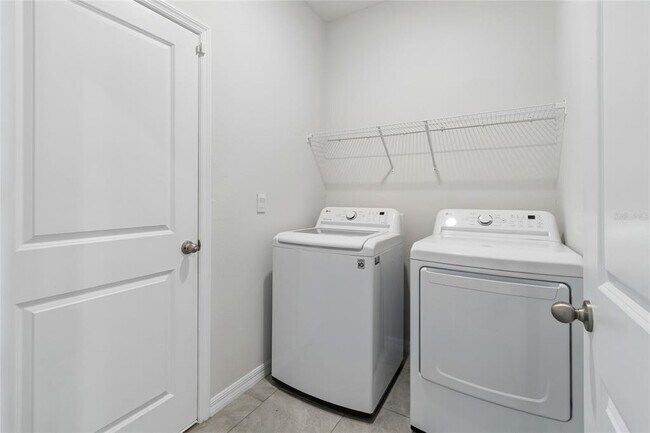 Building Photo - 35977 Morse Willow Ct