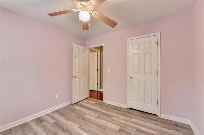 Building Photo - 3426 Town Square Dr NW