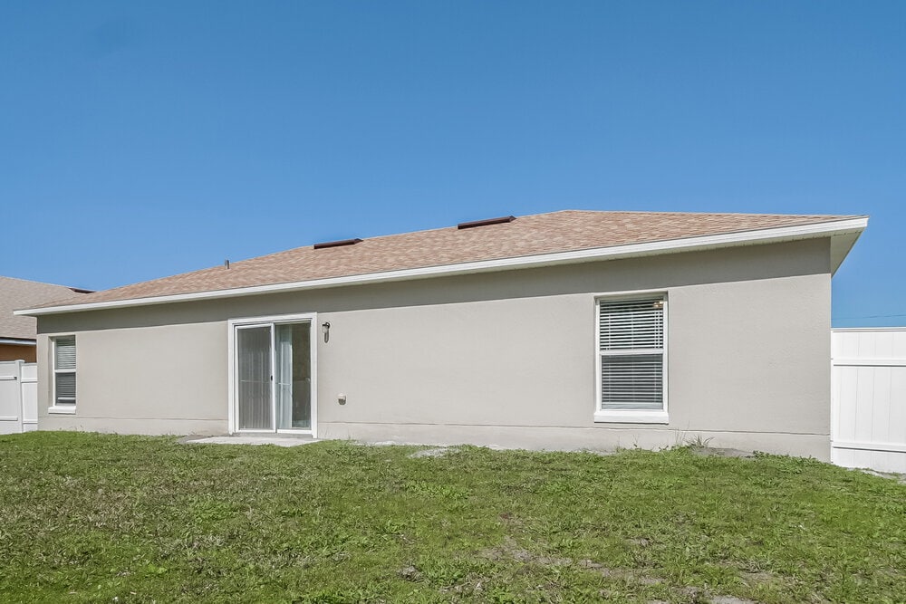 Building Photo - 1005 Dudley Dr