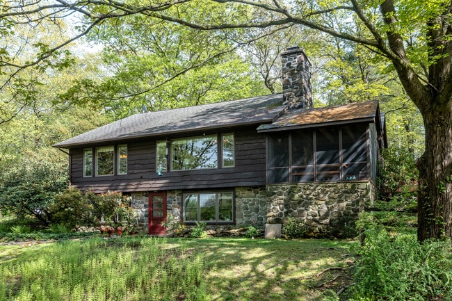 Building Photo - 1 Pine Hill Trail