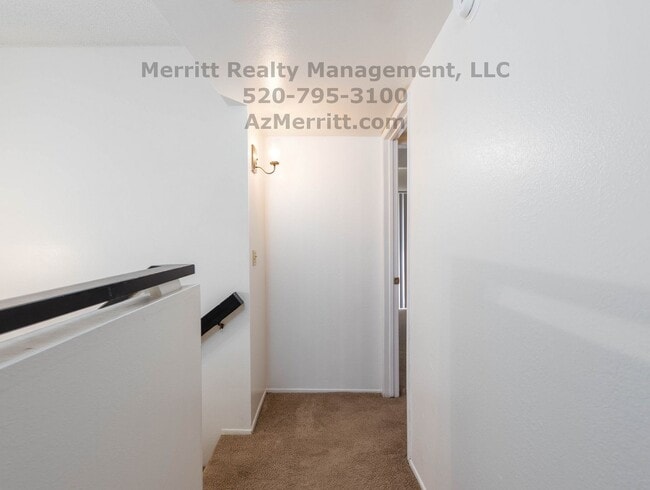 Building Photo - Spacious 2-Bedroom Townhome – Available Now!