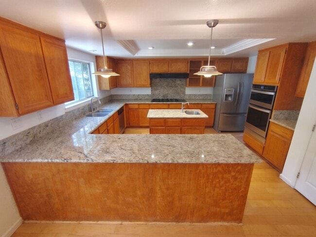 Building Photo - 1144 Trowbridge Way