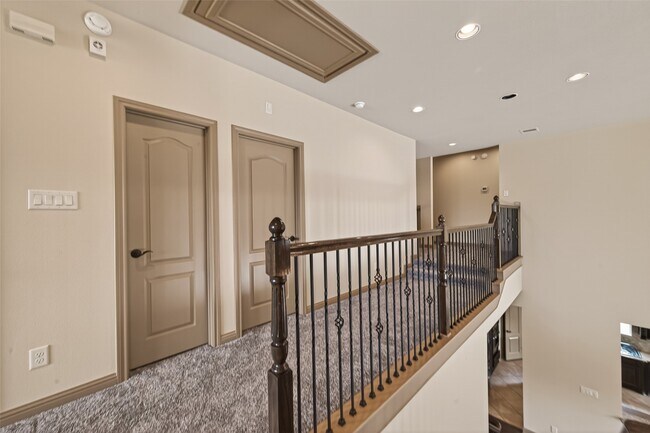 Building Photo - 27411 Manor Falls Lane