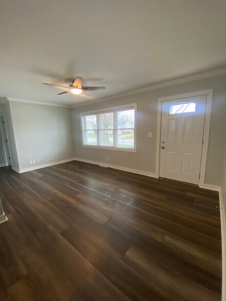 Building Photo - 1212 16th St