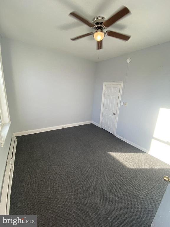 Building Photo - 2423 W Norris St