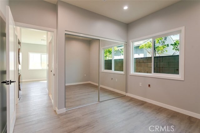 Building Photo - 944 Zook Dr