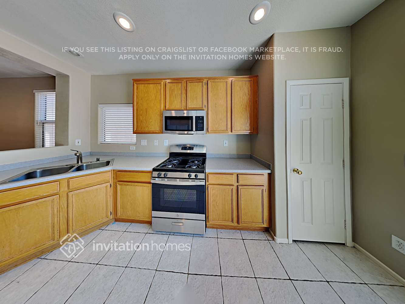 Building Photo - 11765 Bergamo Ct