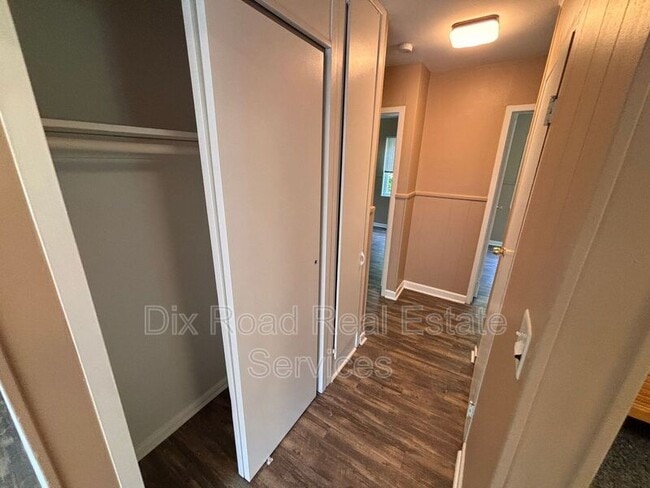 Building Photo - 3626 Marlin Ave
