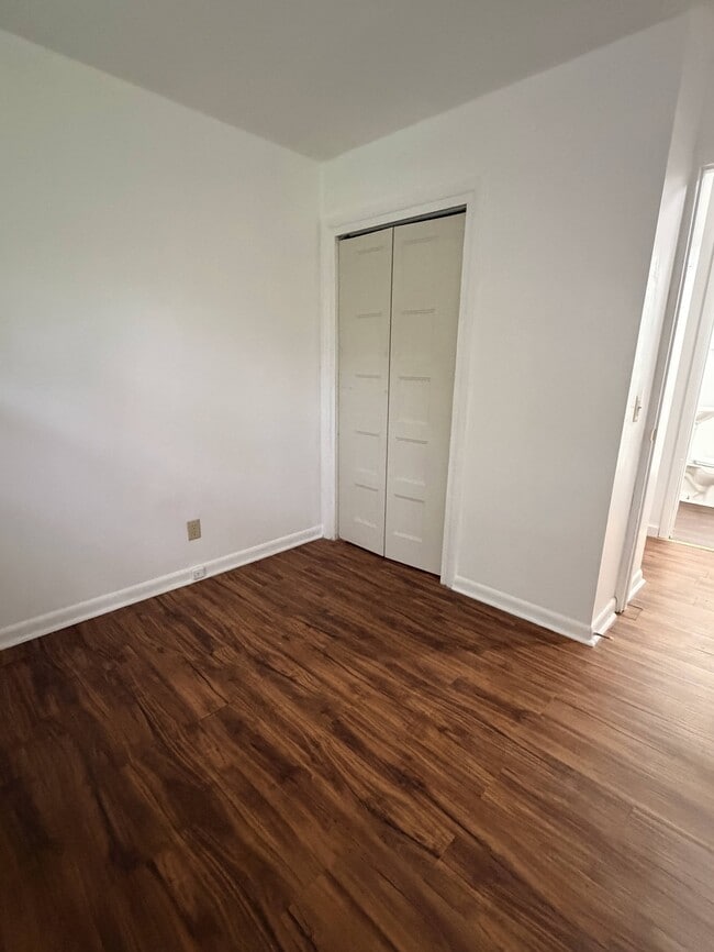 Building Photo - 4902 Altem Cir