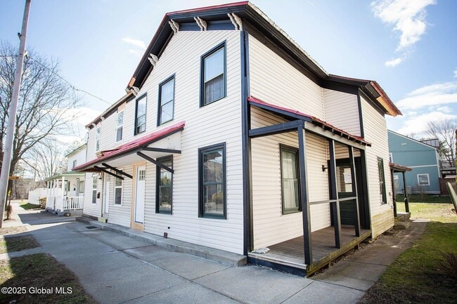 Primary Photo - 55 Franklin St