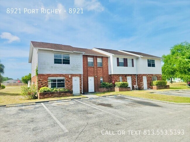 Building Photo - 8921 Cochise Ln