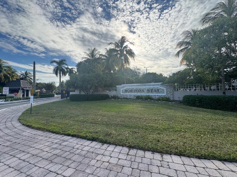 Building Photo - 8400 SW 133rd Avenue Rd