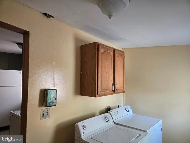 Building Photo - 504 Walnut St