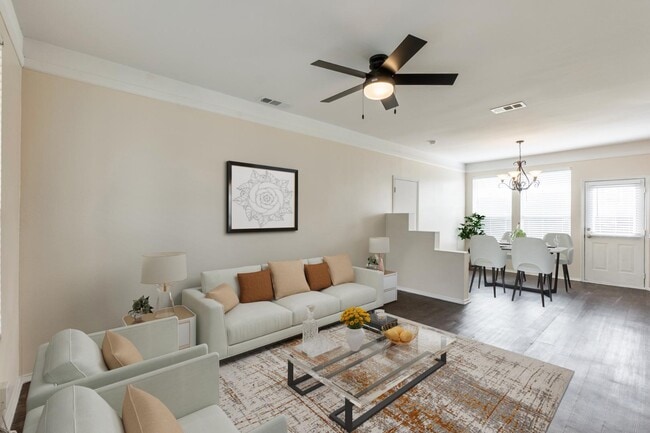 Building Photo - 915 Greene Way