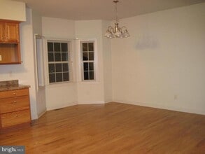 Building Photo - 230 Mt Airy Ave