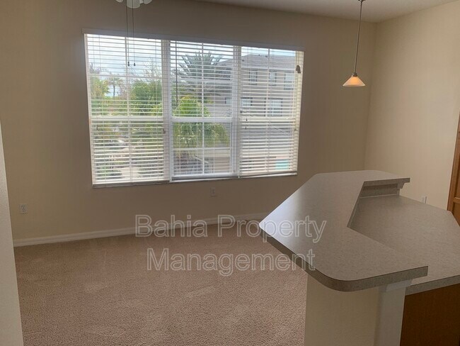 Building Photo - 2502 Lexington Oak Dr