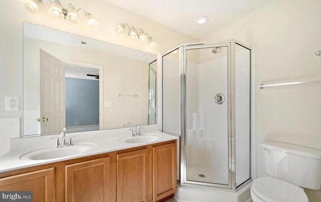 Building Photo - 114 Compass Cove