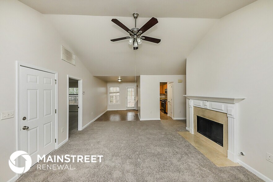 Building Photo - 102 Rocky Branch Way