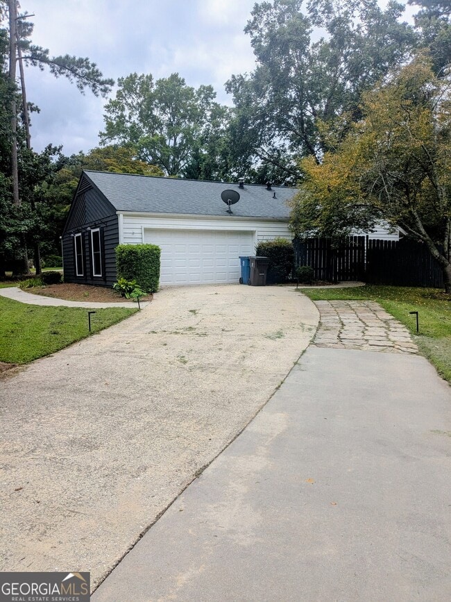 Building Photo - 101 Cornflower Ct