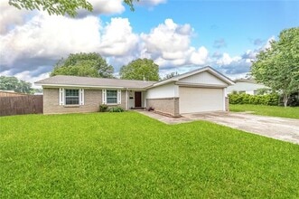 Building Photo - 13515 Charcoal Ln