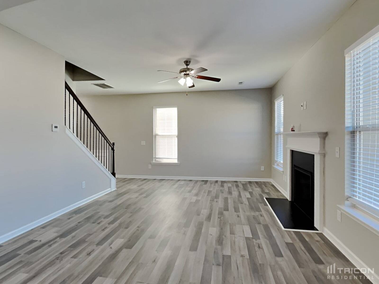 Building Photo - 2203 Jenny Dr