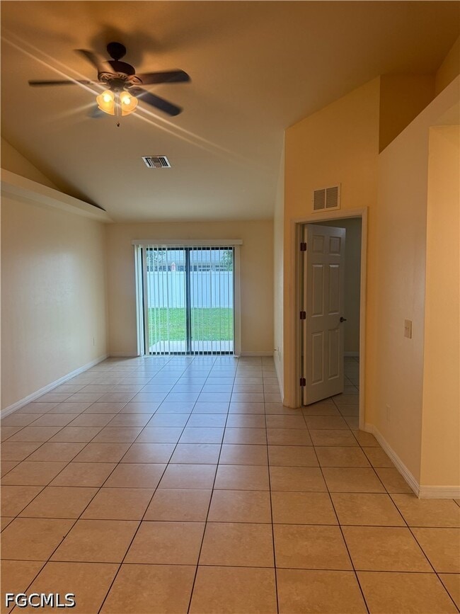 Building Photo - 411 Nicholas Pkwy W